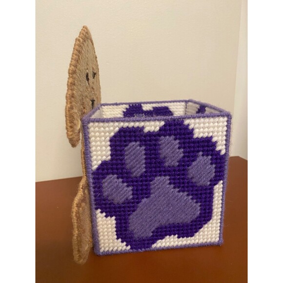 Handmade Needlepoint Plastic Yarn TREAT BOX & PHOTO FRAME Dog Puppy Retriever - Picture 8 of 13